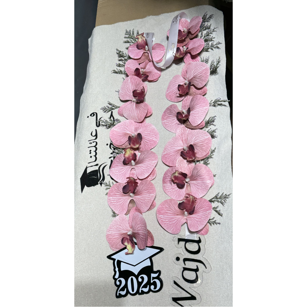 عقد ورد صناعي 