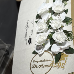 عقد ورد صناعي ٢
