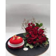 ستاند كيك مع ورد