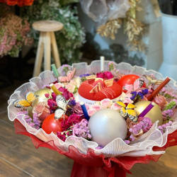 باقة ورد مع كيكة